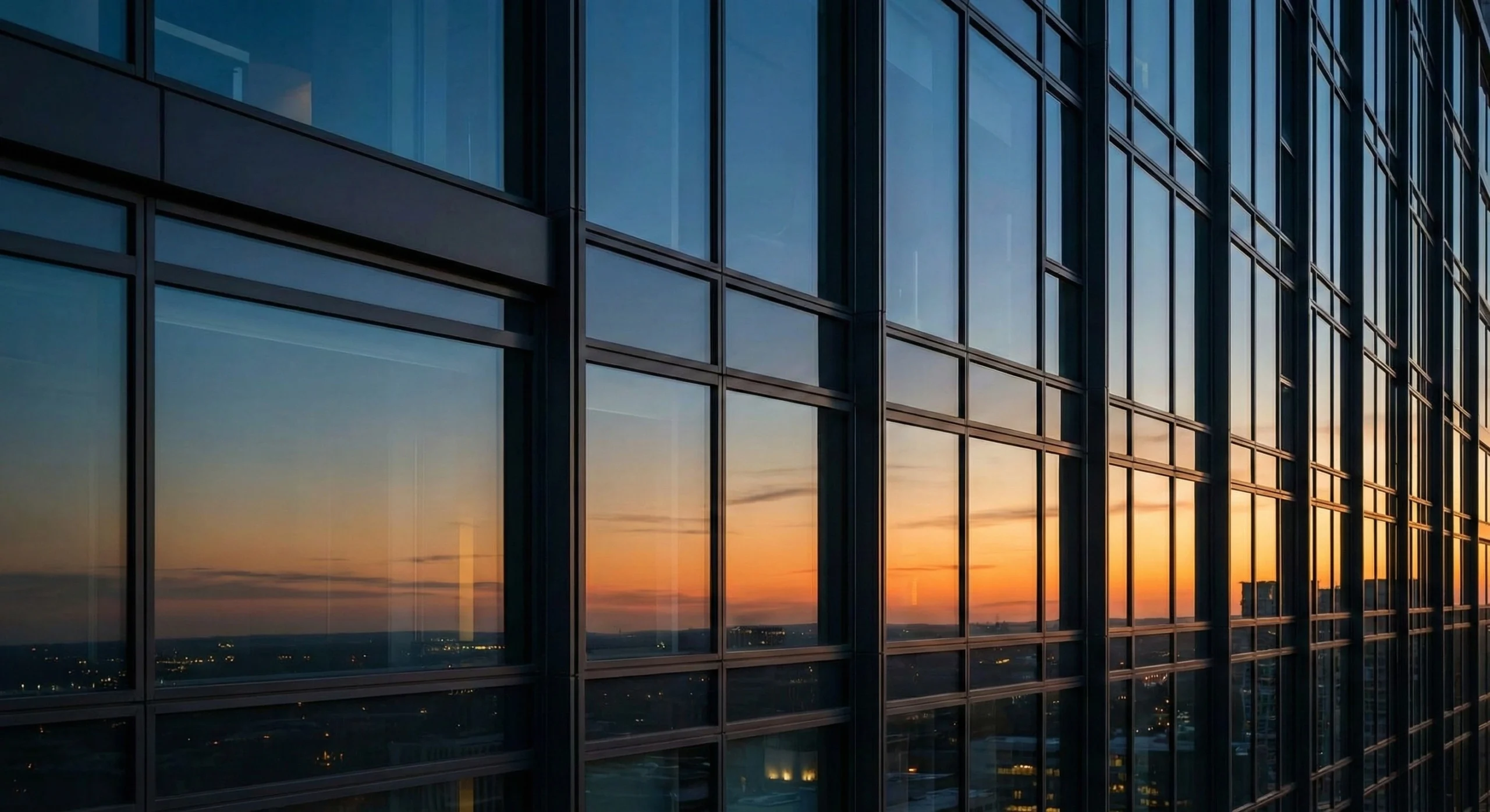 كيرتن وول scaled